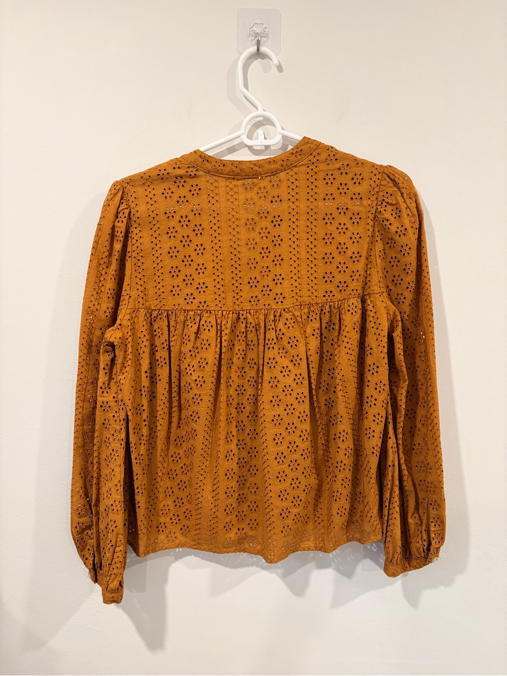 Madewell 100% Cotton Eyelet Peasant Blouse | Golden Ochre | Small - Picture 3 of 6